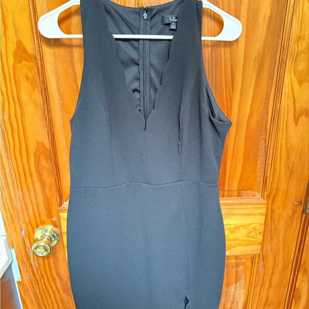 Lulu's Classic Black Backless Dress
